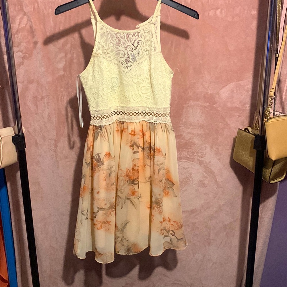 Girls dress